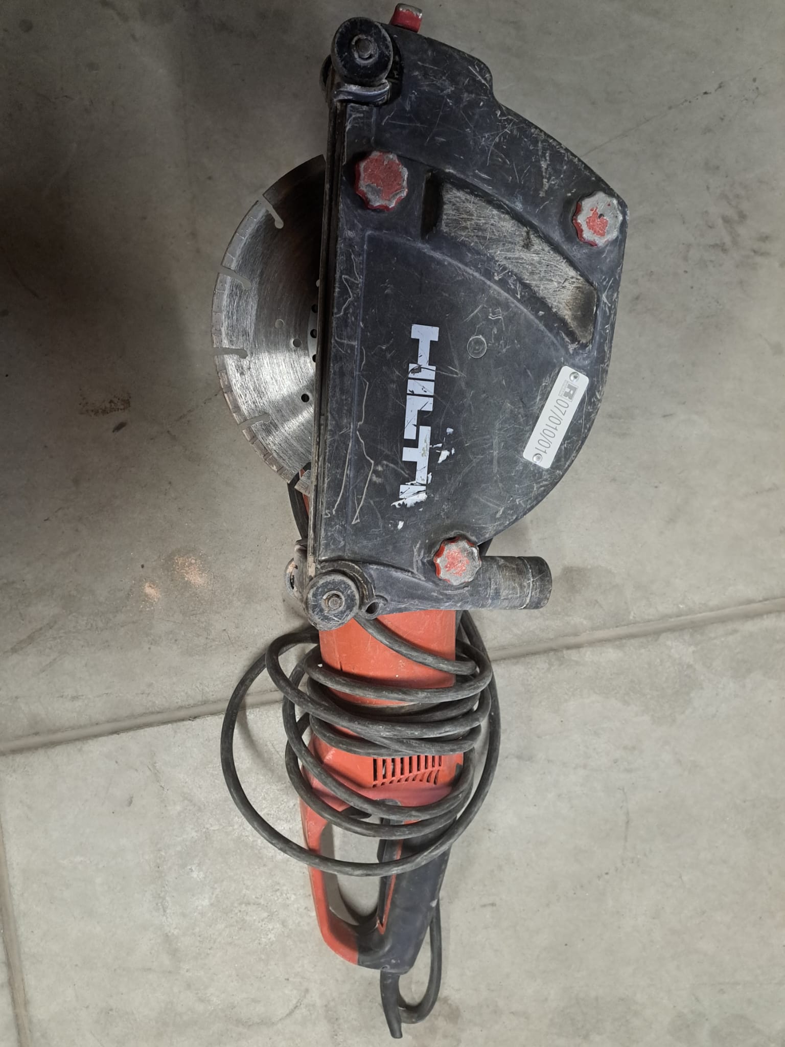 Piła do betonu Hilti